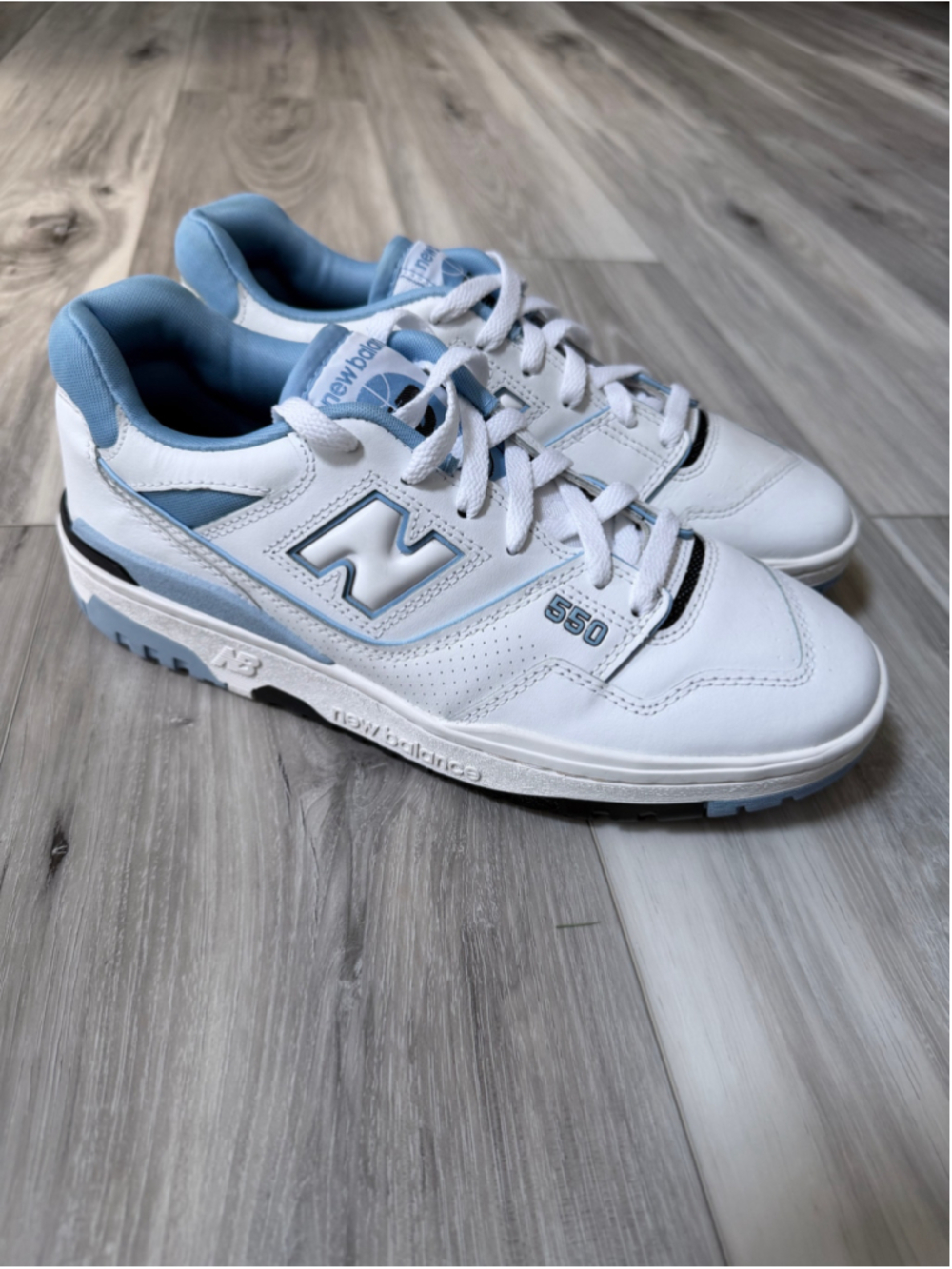 New Balance 550 BB550HL1 White Blue Black Leather Sneakers Men’s 8.5